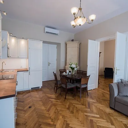 Mjz Old Town Apartamento